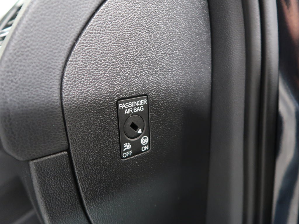 Vehicle Image 35