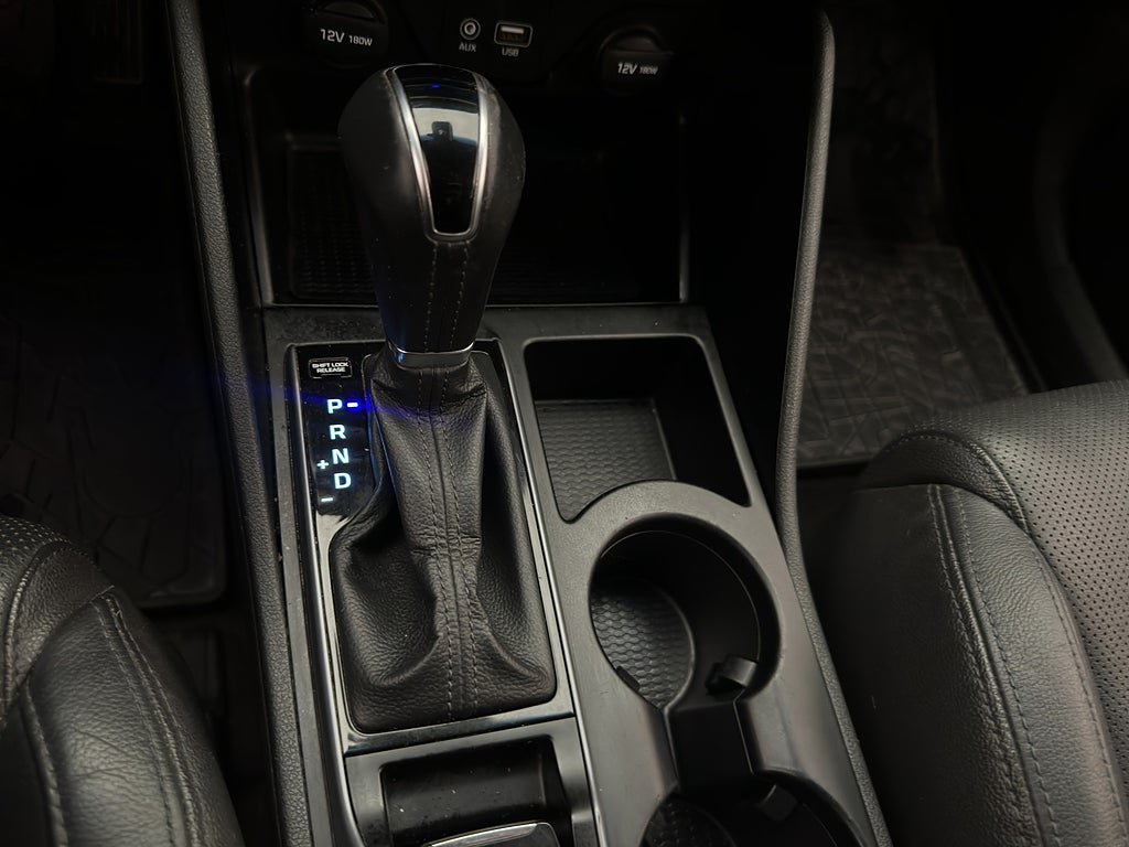 Vehicle Image 24