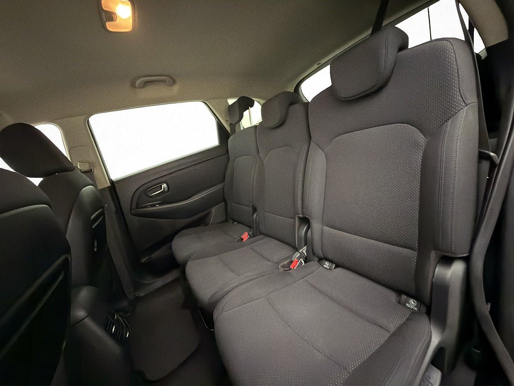 Vehicle Image 24
