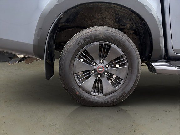 Vehicle Image 33