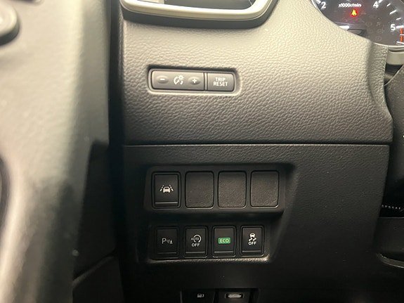 Vehicle Image 34