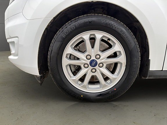 Vehicle Image 31