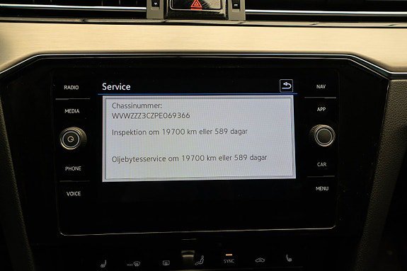 Vehicle Image 23