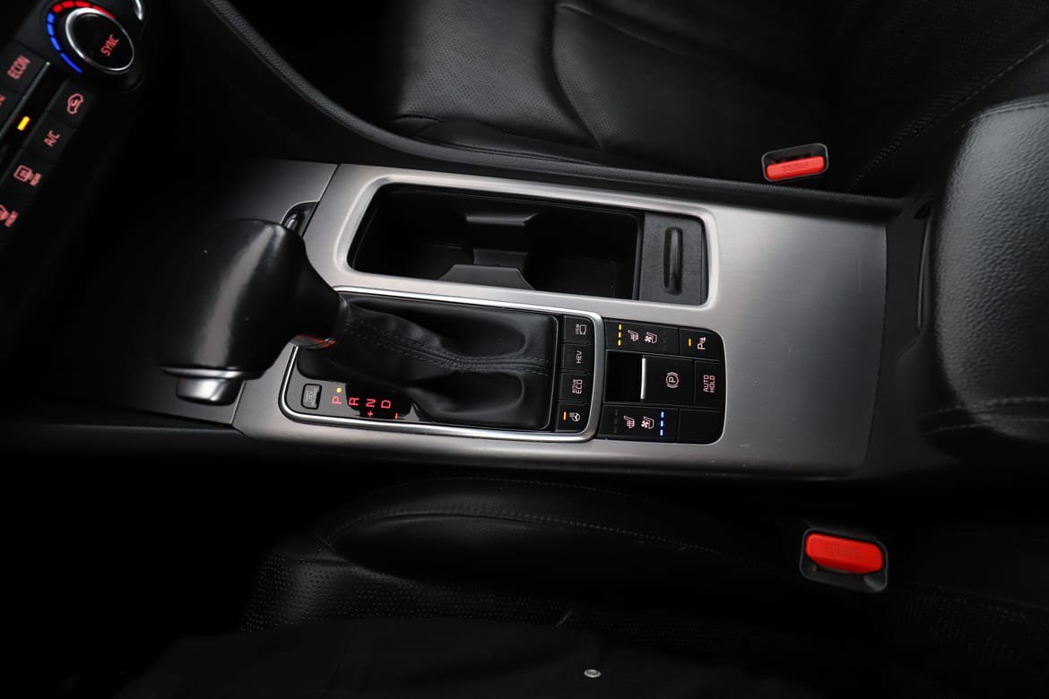 Vehicle Image 24
