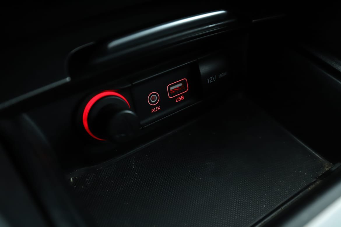 Vehicle Image 28