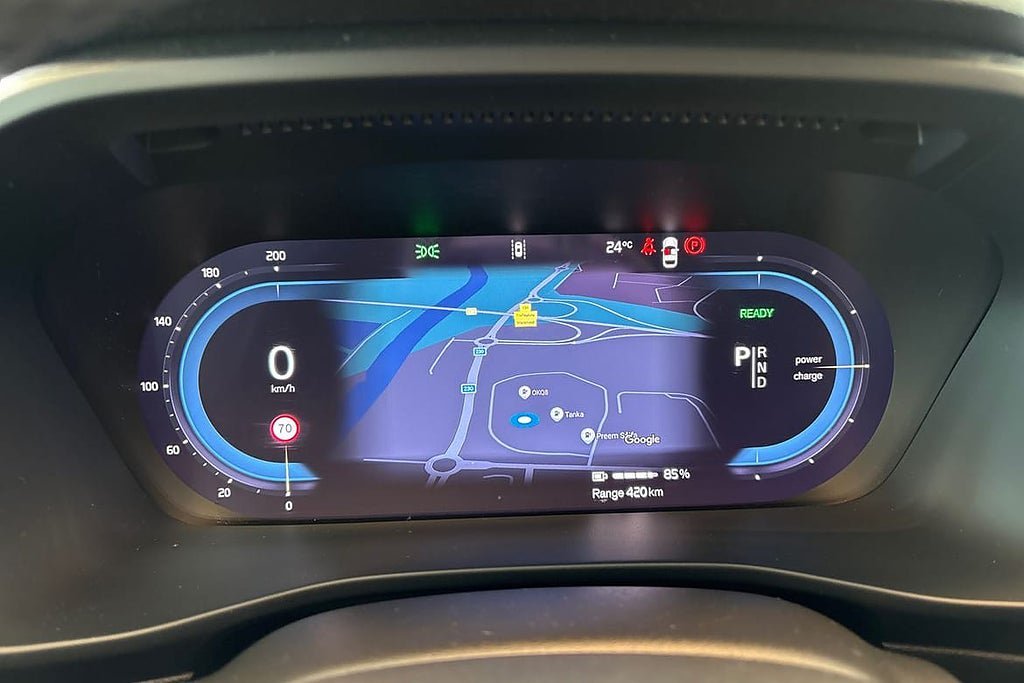 Vehicle Image 16