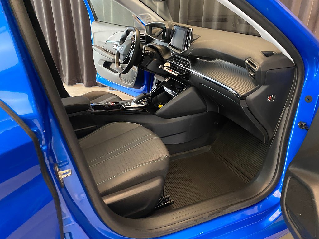 Vehicle Image 36