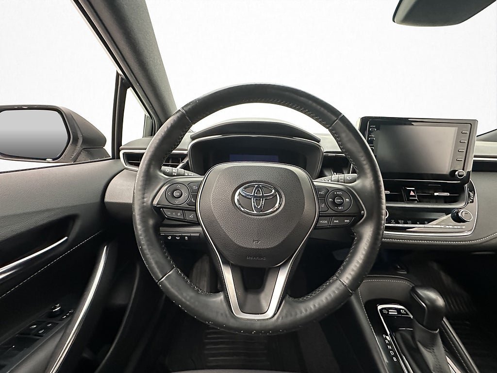 Vehicle Image 11