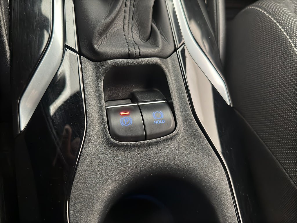 Vehicle Image 21
