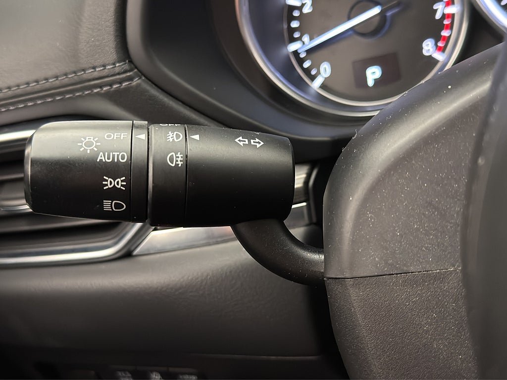 Vehicle Image 35