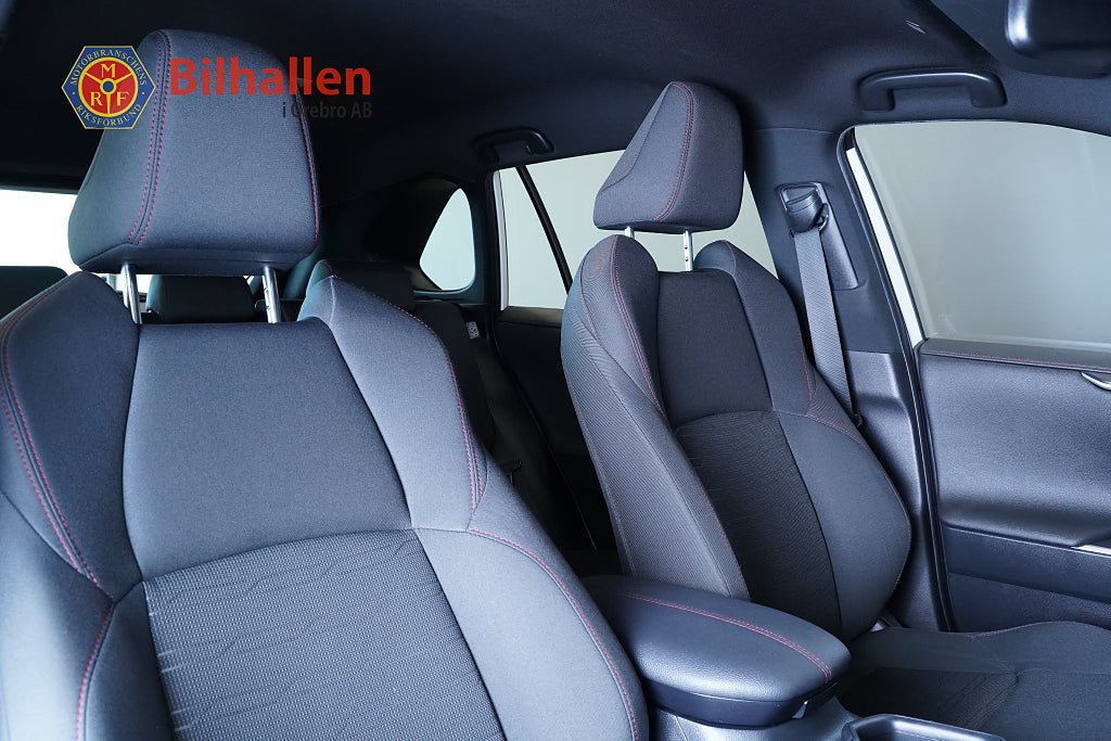Vehicle Image 13