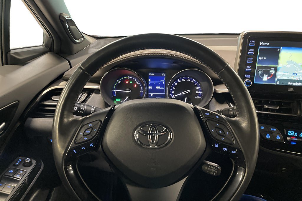 Vehicle Image 12