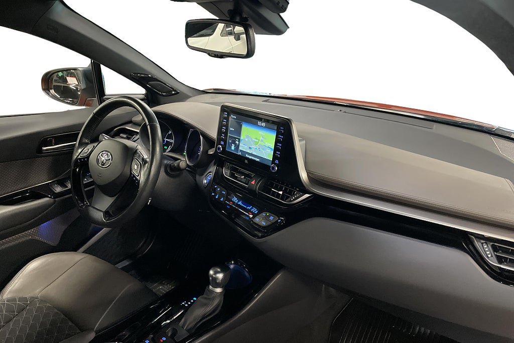 Vehicle Image 15