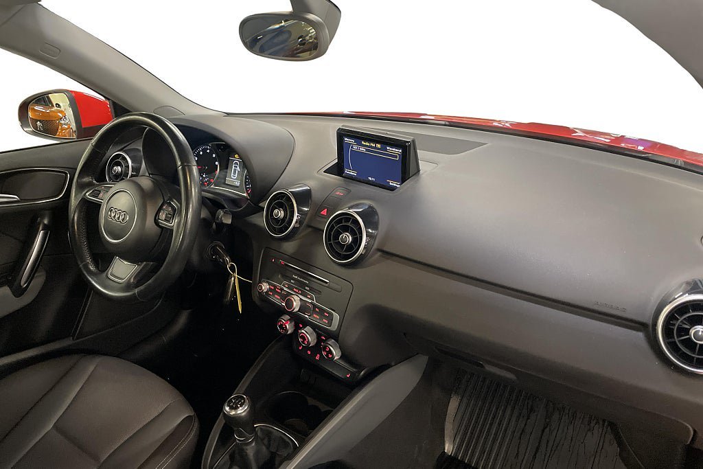 Vehicle Image 15