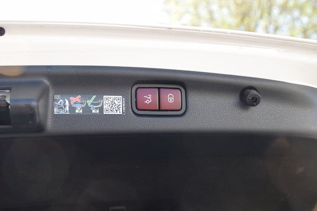 Vehicle Image 26