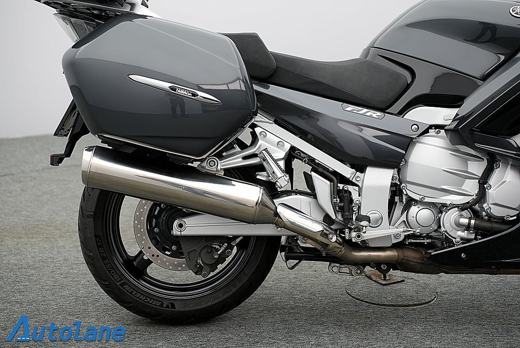 Vehicle Image 10