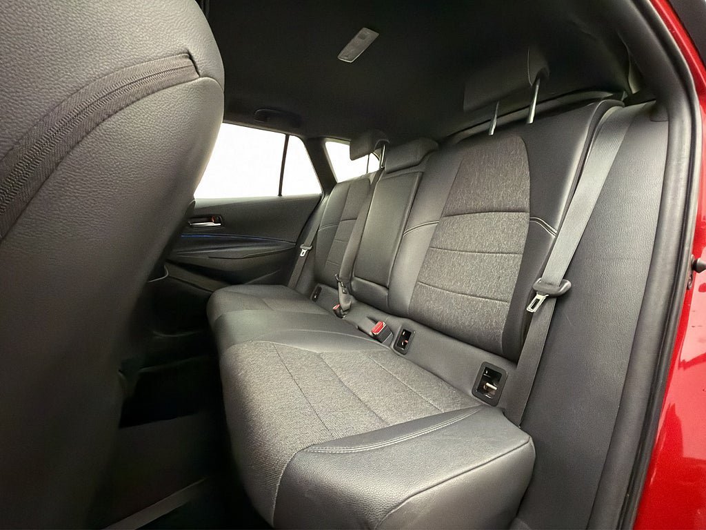 Vehicle Image 19