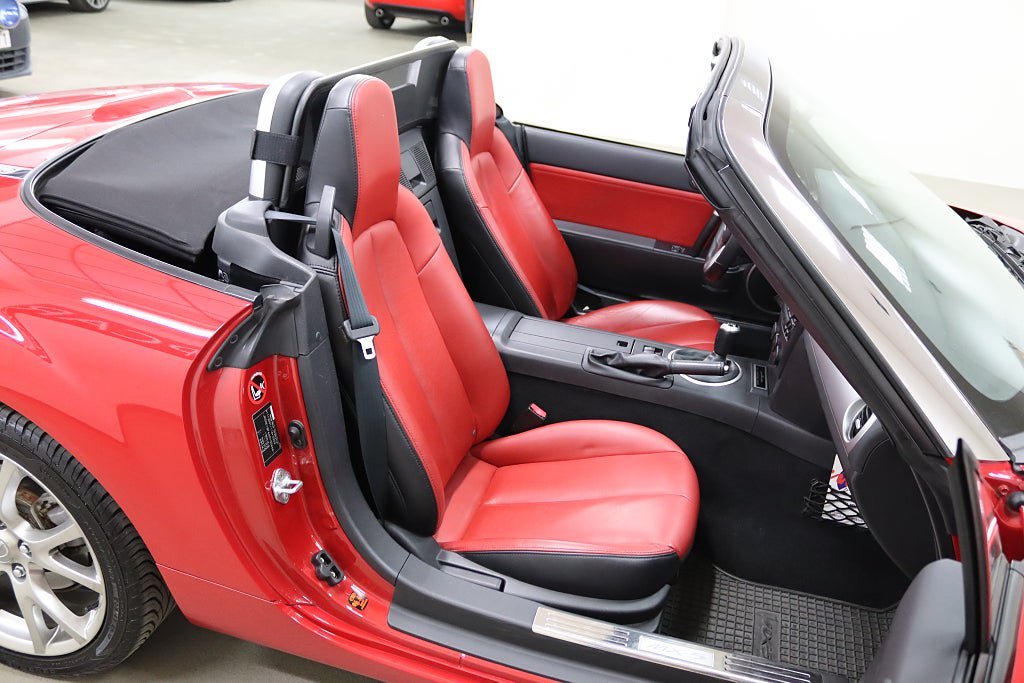 Vehicle Image 21