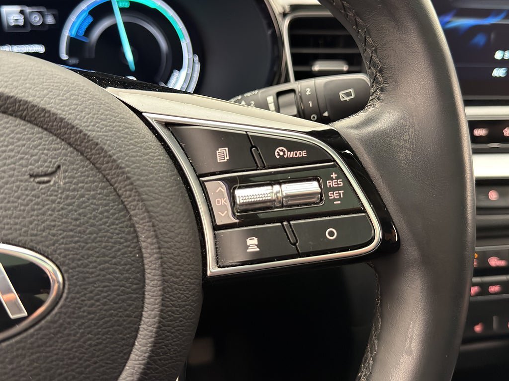 Vehicle Image 27
