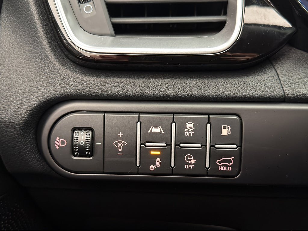 Vehicle Image 27