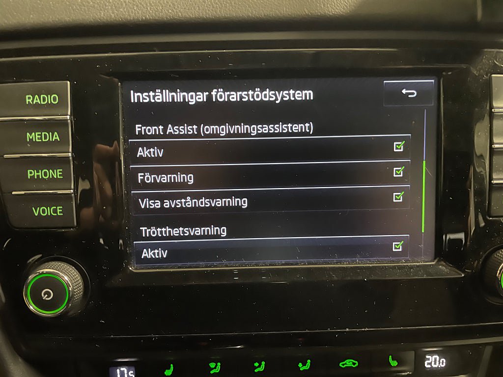 Vehicle Image 17
