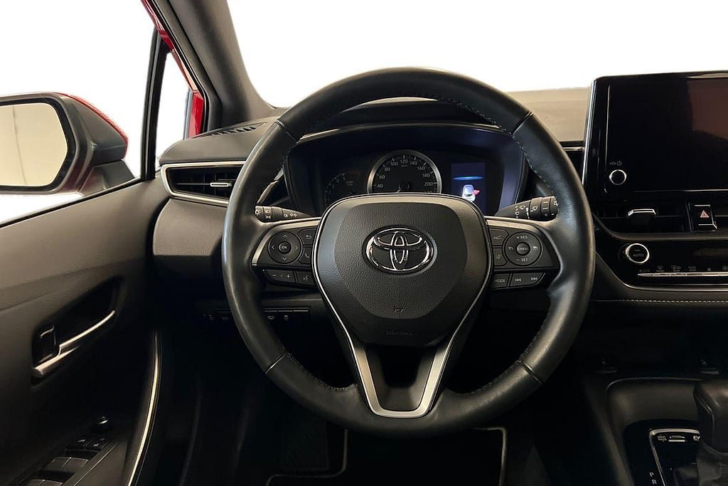 Vehicle Image 11