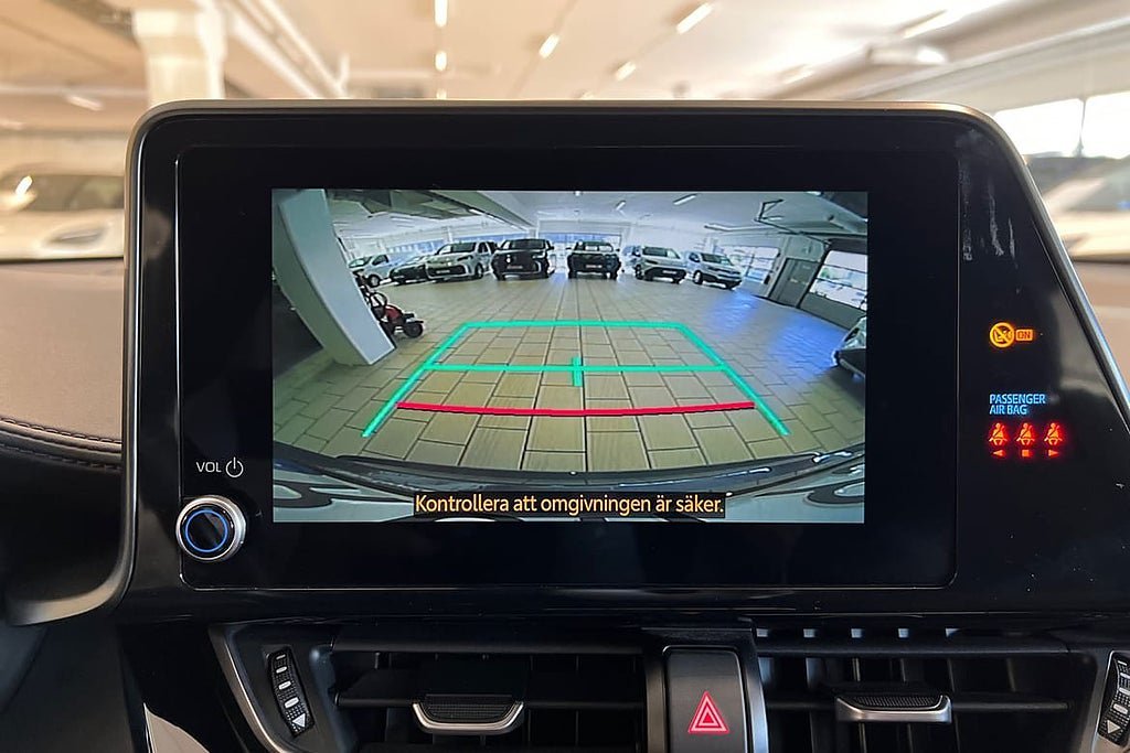 Vehicle Image 15