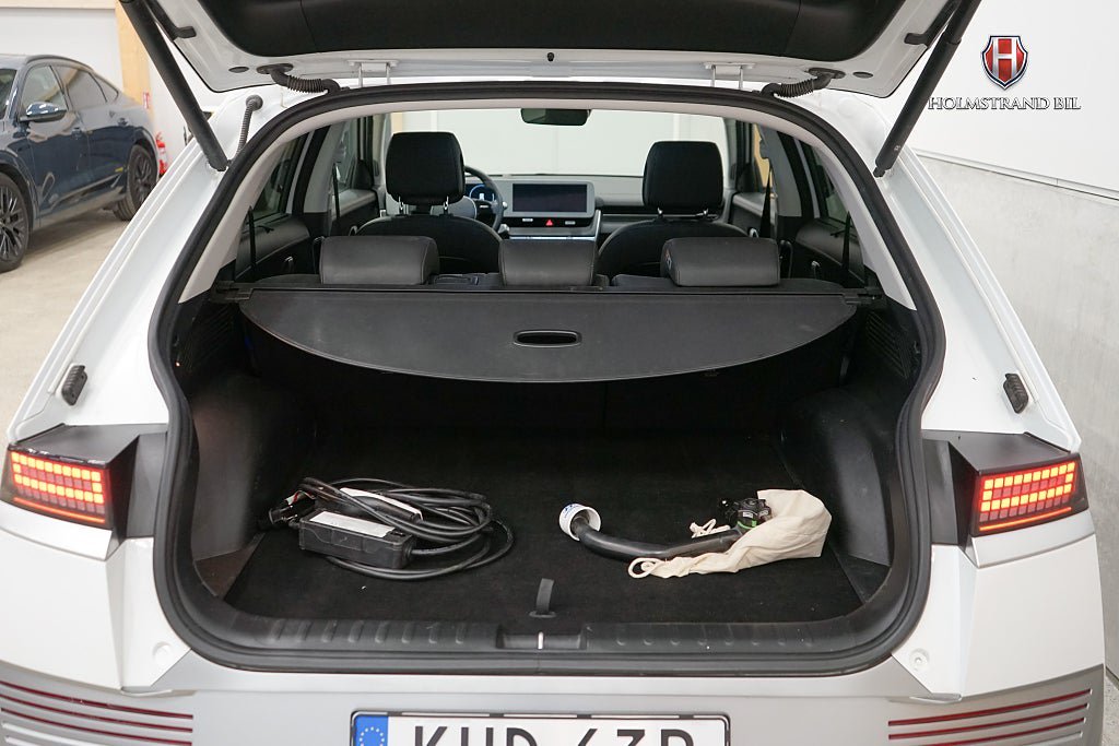 Vehicle Image 23