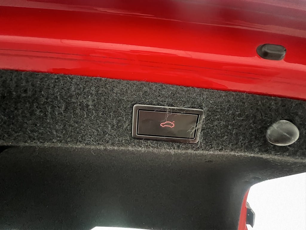 Vehicle Image 26