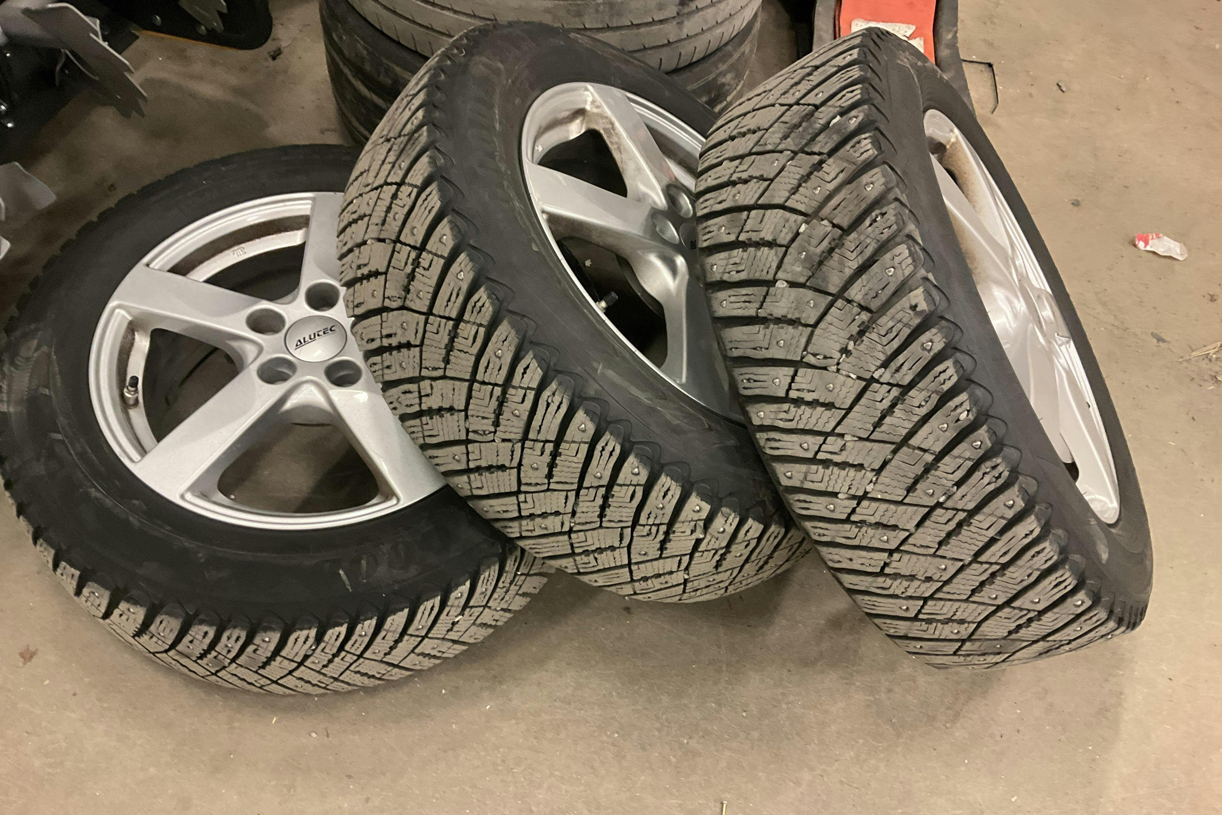 Vehicle Image 14