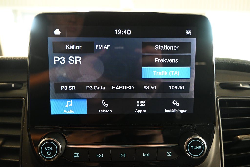 Vehicle Image 17