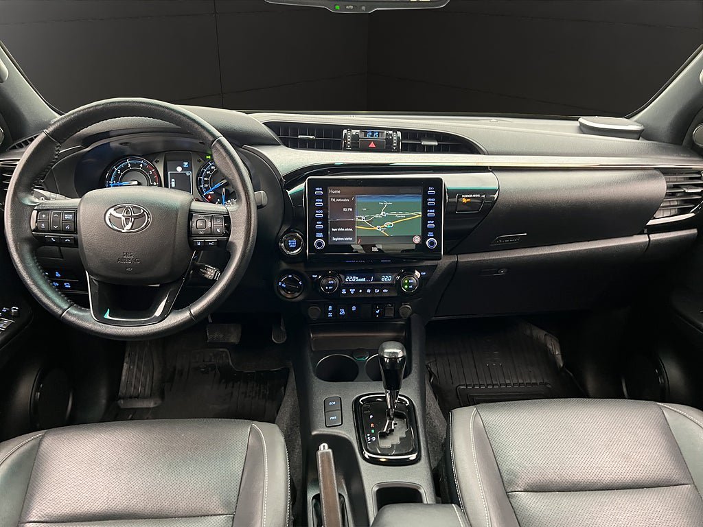 Vehicle Image 16