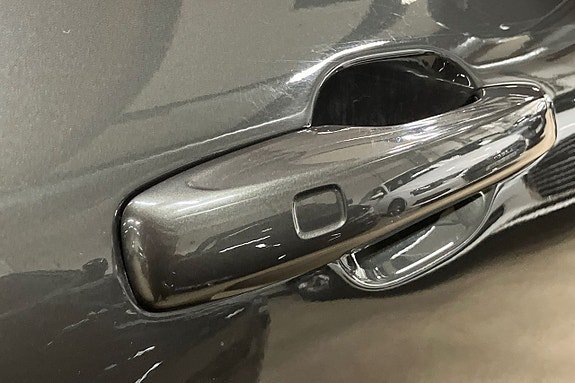 Vehicle Image 28