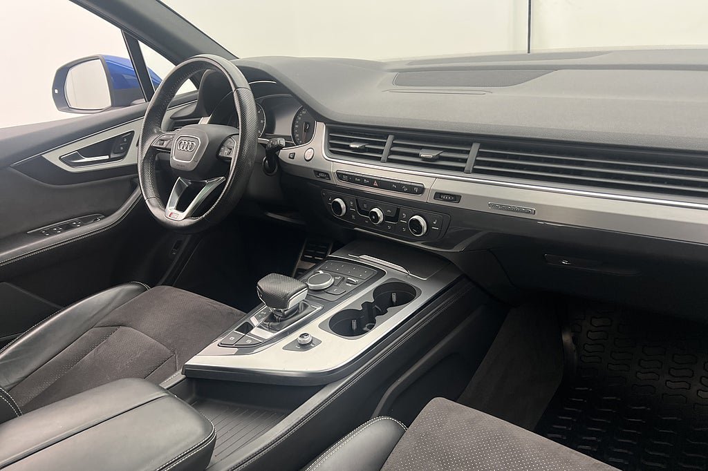 Vehicle Image 39