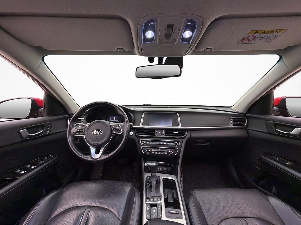 Vehicle Image 16