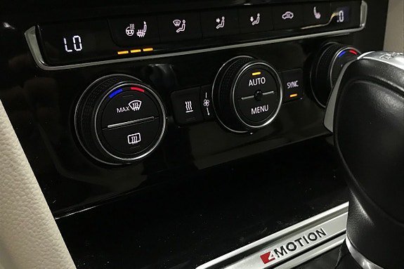 Vehicle Image 27