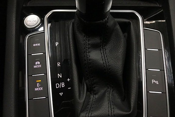 Vehicle Image 29