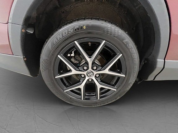 Vehicle Image 30