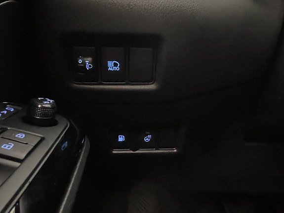 Vehicle Image 28
