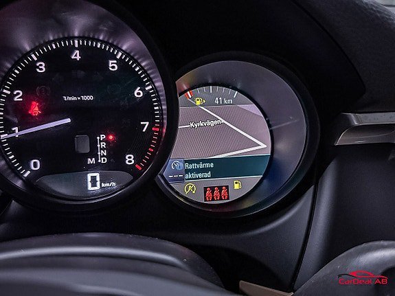 Vehicle Image 22
