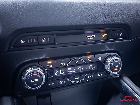 Vehicle Image 28