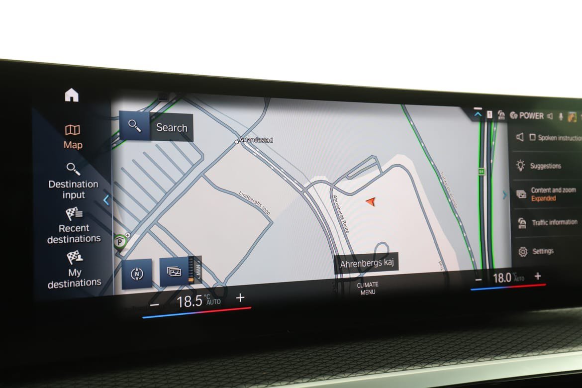 Vehicle Image 23