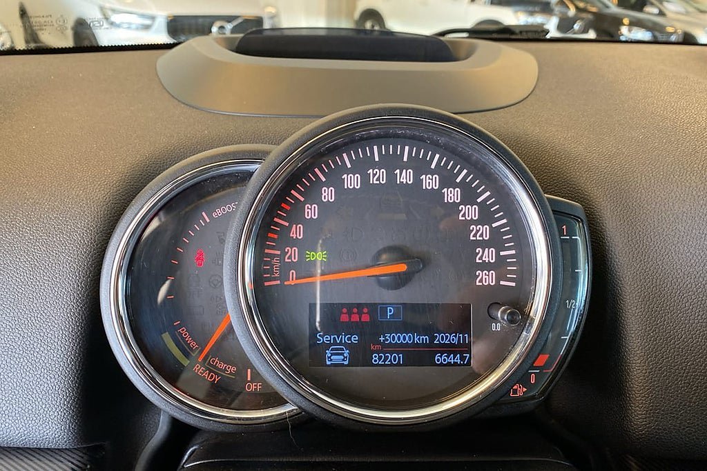 Vehicle Image 17