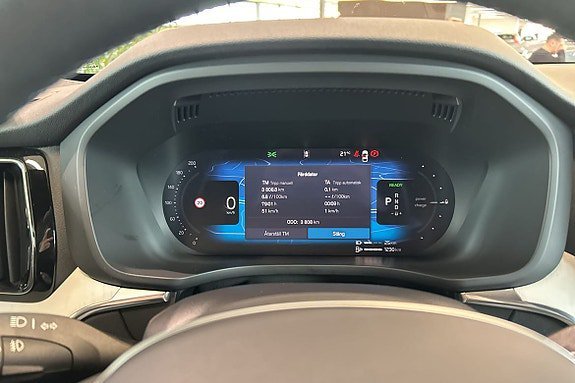 Vehicle Image 38