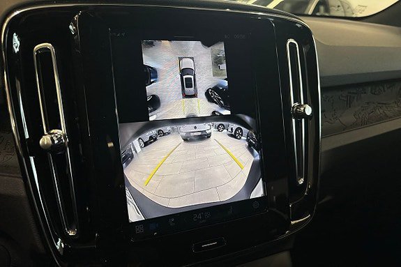 Vehicle Image 33