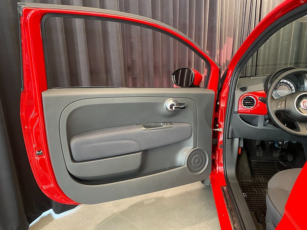 Vehicle Image 19