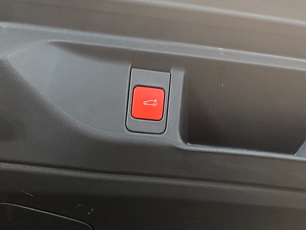 Vehicle Image 39