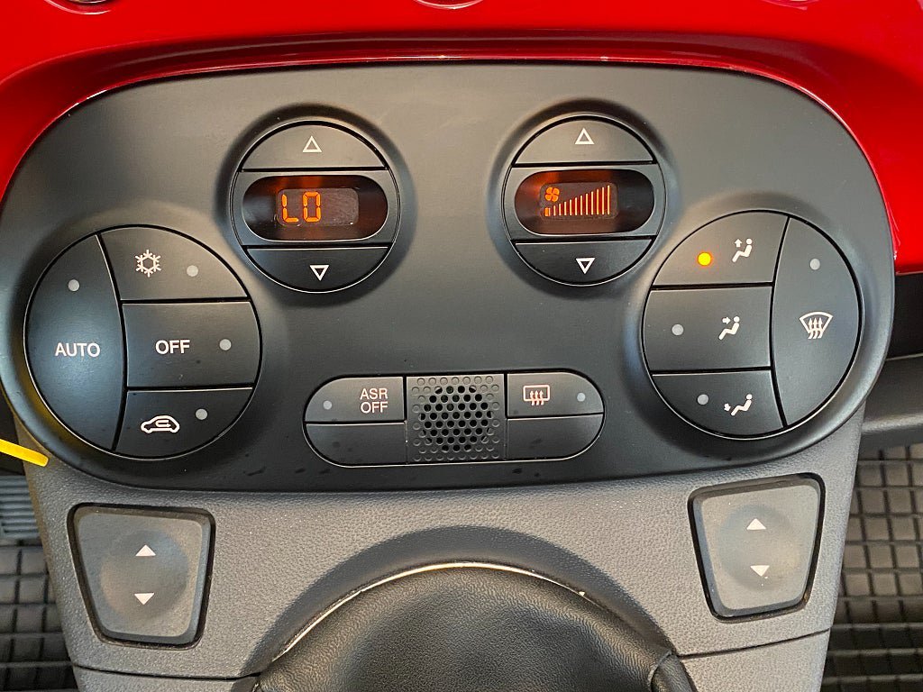 Vehicle Image 36