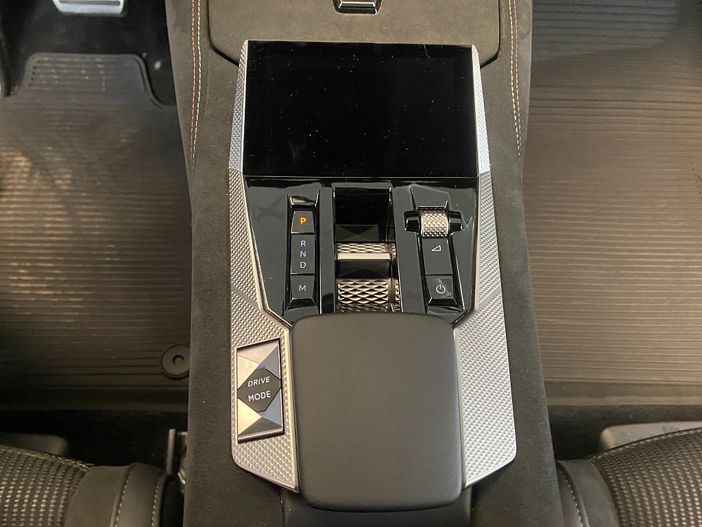 Vehicle Image 61