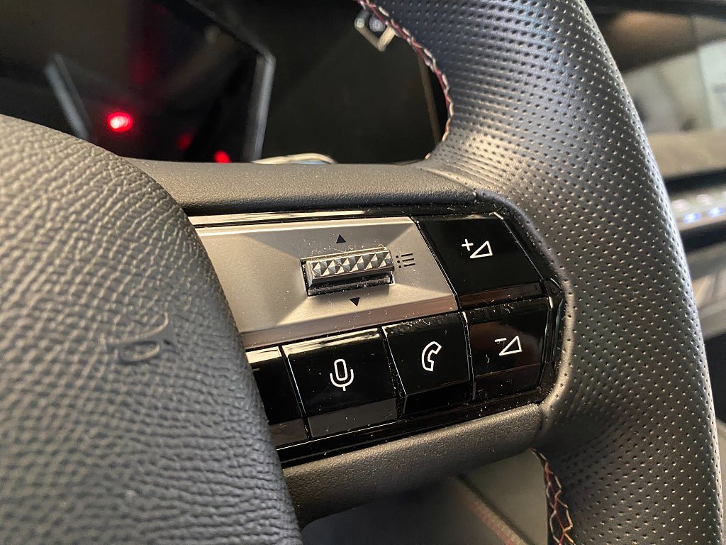 Vehicle Image 71